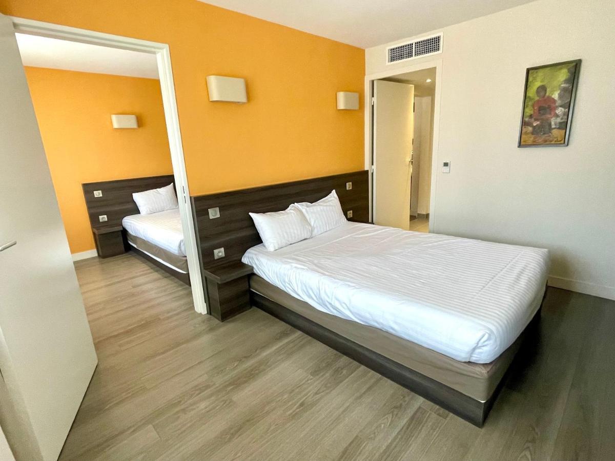 Hotel Valpre Ecully Exterior photo