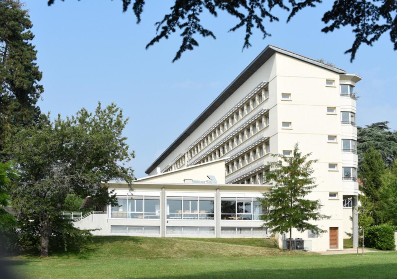 Hotel Valpre Ecully Exterior photo